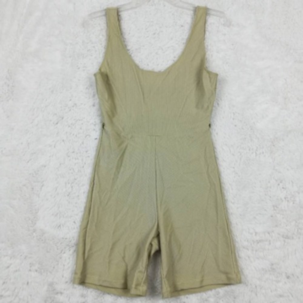 We Wore What Romper Womens Beige Ribbed Scoop Neck Sleeveless Short Knit M New
